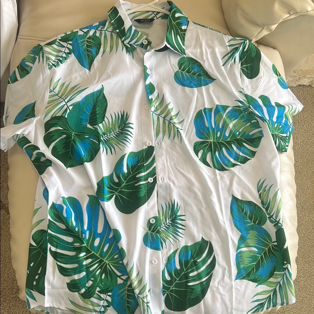 Tropical Leaf Print Men's Shirt - Green and White